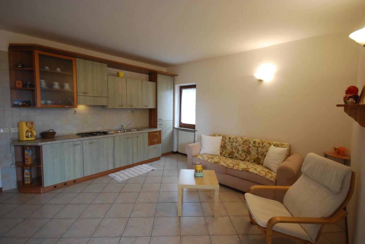 טיניאלה Appartamento Angelica 3 - Theater Home מראה חיצוני תמונה